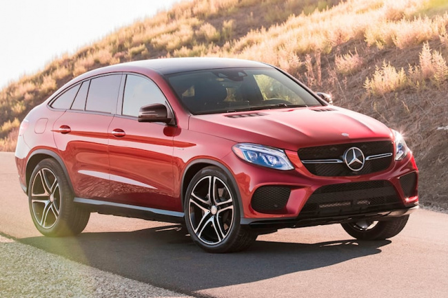 recall, luxury, more than 320,000 mercedes-benz suvs are at risk of their engines suddenly stalling