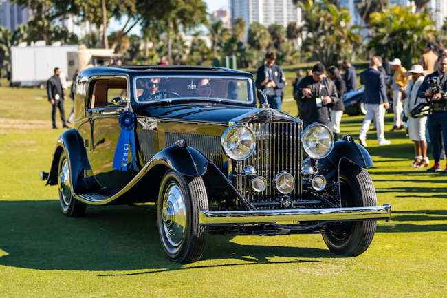 supercars, concours d'elegance, classic cars, old and new will duke it out for prizes at 2023 miami motorcar cavalcade