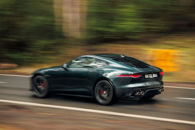 living with the 2022 jaguar f-type p450 r-dynamic