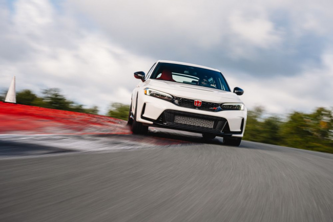 View Photos of the 2023 Honda Civic Type R at Performance Car of the Year 2023