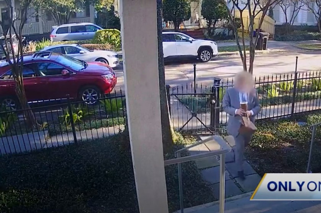 video, offbeat, lexus rx owner uses soup to stop thief stealing car
