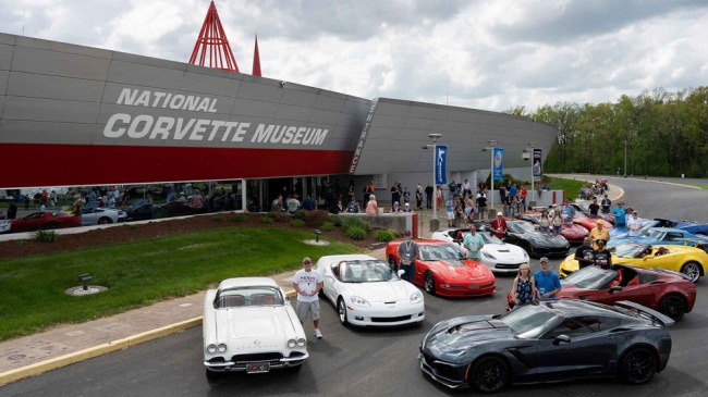 corvette, chevrolet corvette, chevrolet, corvette named best value, 1963 split-window racer, corvette museum turns 70 & more! | corvetteforum curated