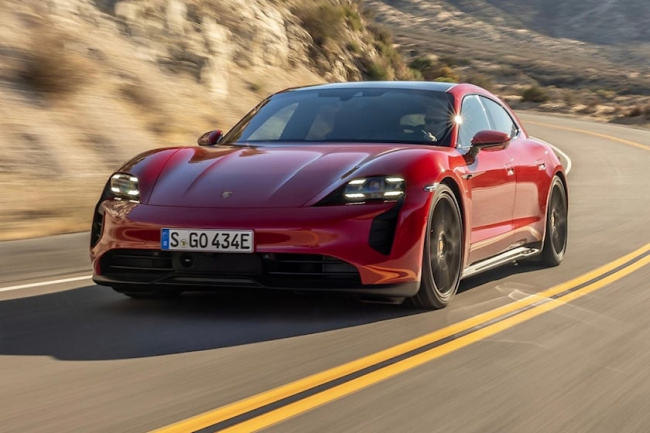 sports cars, porsche set another sales record in america last year