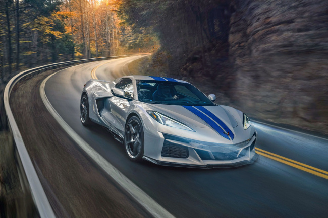 2024 e-ray hybrid is fastest corvette ever, first with awd