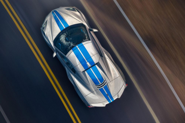 chevrolet corvette e-ray unveiled as model's fastest variant ever