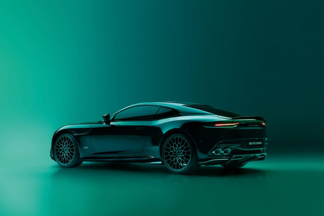 Aston Martin DBS 770 Ultimate Gets 759 HP From a Twin-Turbo V-12