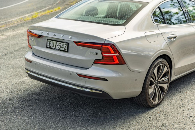 2023 volvo s60 review