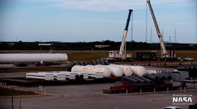 spacex to ship starship ‘deluge’ hardware from florida to starbase