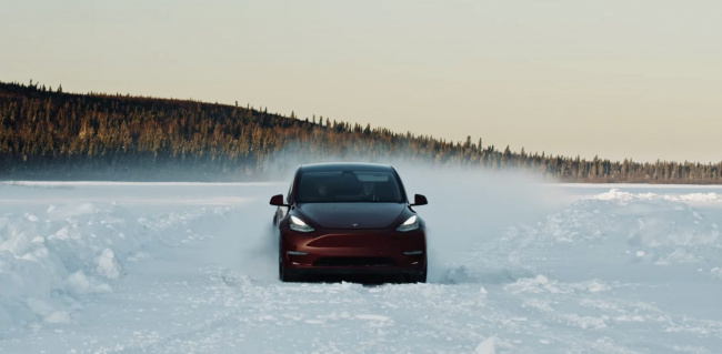 Tesla highlights Model Y’s heat pump innovations in new promotional video
