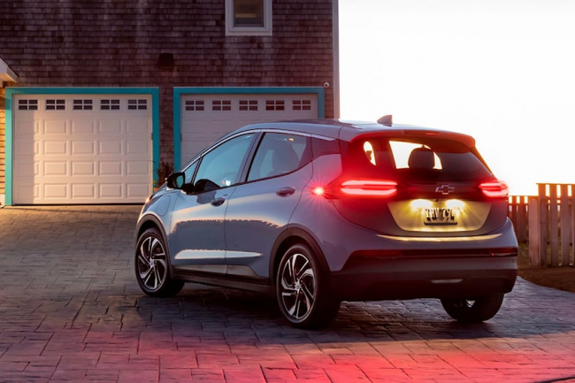 industry news, the chevy bolt ev just became more difficult to buy