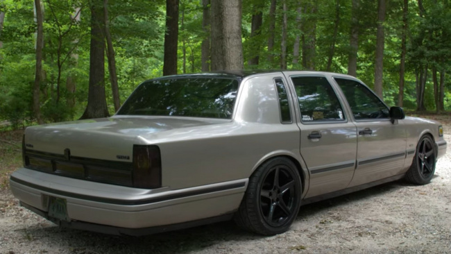 news, classic, american, muscle, newsletter, handpicked, sports, client, modern classic, europe, features, luxury, trucks, celebrity, off-road, exotic, asian, this modded lincoln town car is confusing