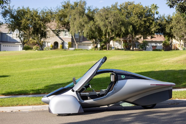 video, reveal, aptera ev is a solar-powered car with butterfly doors