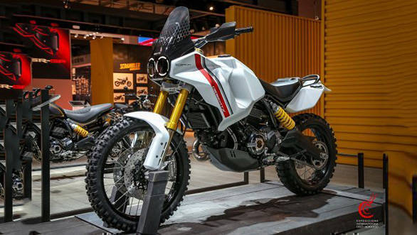 2022 ducati desert x, ducati desert x, 2022 ducati desertx, ducati desertx, ducati desert x 2022, 2022 ducati desert x adventure, 2022 ducati desertx review, 2022 ducati desert x road test, 2022 ducati desert x first look, ducati desert x review, 2022 ducati desert x performance, ducati, 2022 ducati desert x engine, 2022 ducati desert x first ride review, ducati desertx review, 2022 ducati desert x spec details, desert x, review, 2022 ducati desert x review, rohit paradkar, , overdrive, ducati desert x first ride review