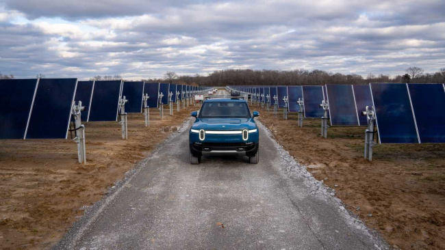 rivian opens its first solar-powered ev chargers in tennessee
