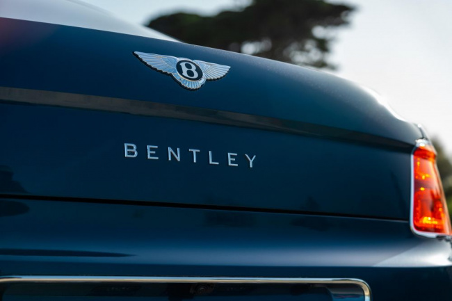 2023 bentley flying spur hybrid review