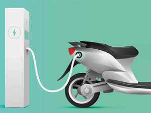 chetak, electric vehicle, ktm to sell electric version of chetak in europe from q1 of 2024