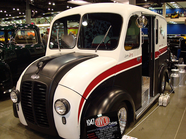 1947 Divco Milk Truck, 1940s Cars, milk truck, old car