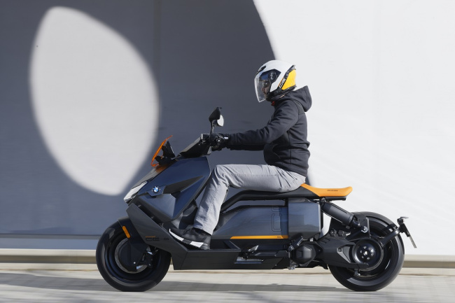 scooter, bmw group malaysia, bmw motorrad, bmw motorrad malaysia, malaysia, bmw ce 04 electric scooter is expected to cost rm60k