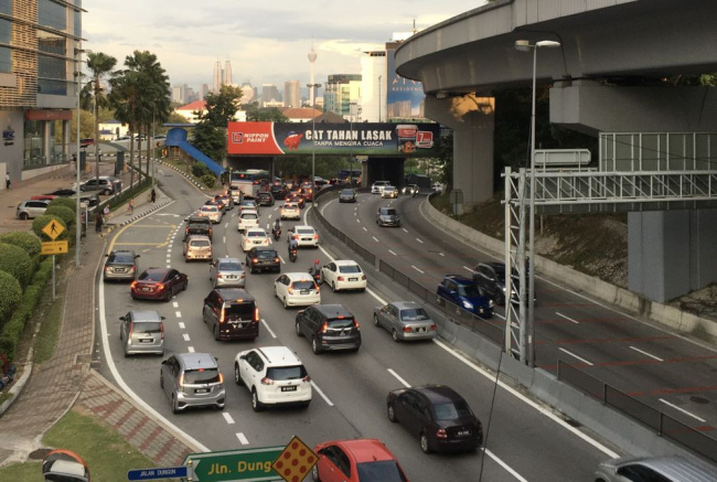 auto news, free toll, free toll malaysia, free toll cny 2023, free toll chinese new year malaysia 2023, cny 2023: free toll on all highways from 20-21 january