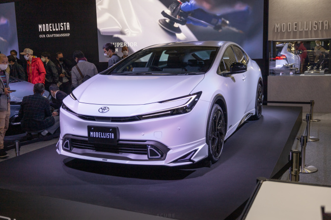 first look: the all-new toyota prius at the tokyo auto salon 2023!