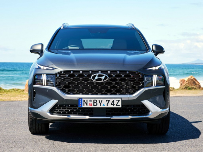 2023 Hyundai Santa Fe hybrid review