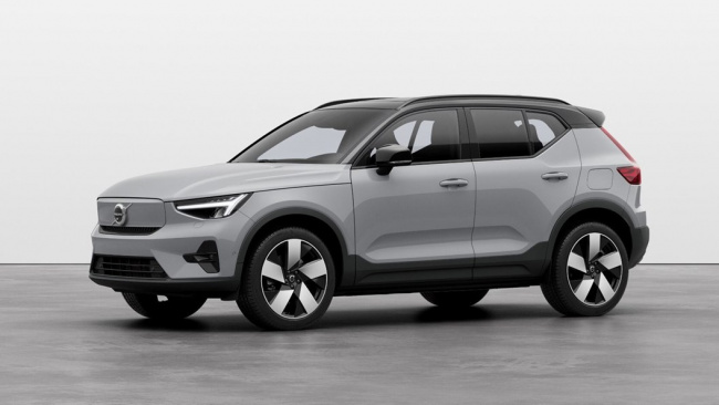 Volvo XC40 Recharge electric SUV updated with new rear-wheel drive options, front view, grey