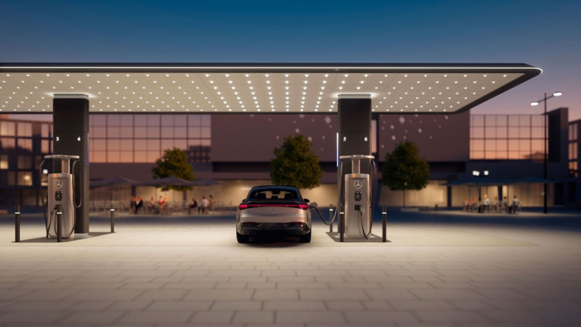 Mercedes electric car charging network: Benz to build its own EV charging stations