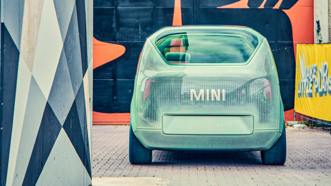 Lost in space: sleeping overnight in the Mini Urbanaut concept