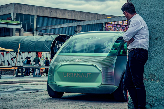 lost in space: sleeping overnight in the mini urbanaut concept