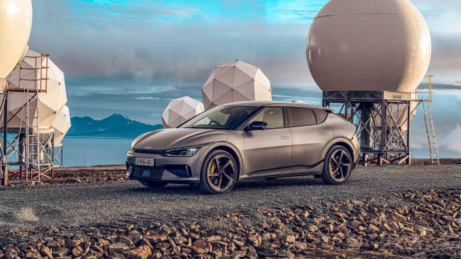 kia ev6 gt (2023) review: a journey to the end of the earth