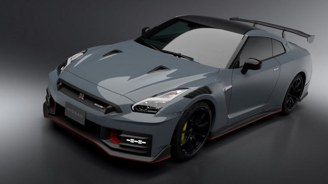 Nissan GT-R NISMO 2024 model year - front, high view