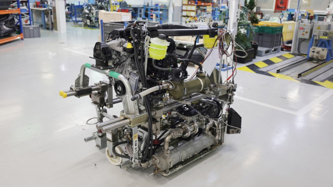 Renault R&D centre: engine prototype