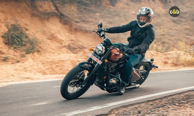 2022 Jawa 42 Bobber Review: Affordable & Gorgeous, But Is It Practical?