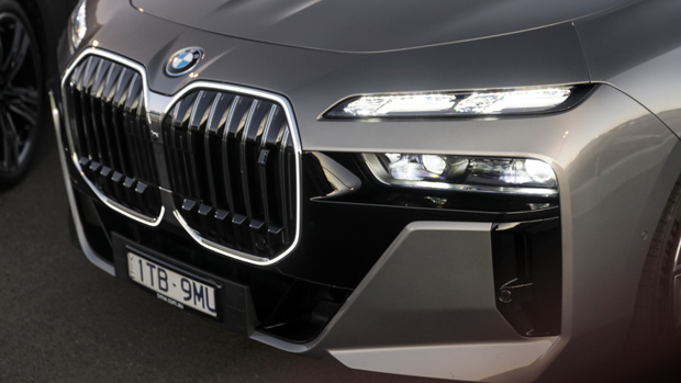 BMW i7 xDrive60 2023 review