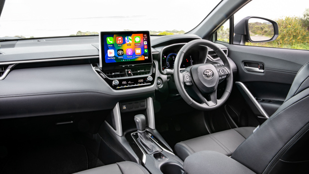 Toyota Corolla Cross Atmos Hybrid AWD 2023 review