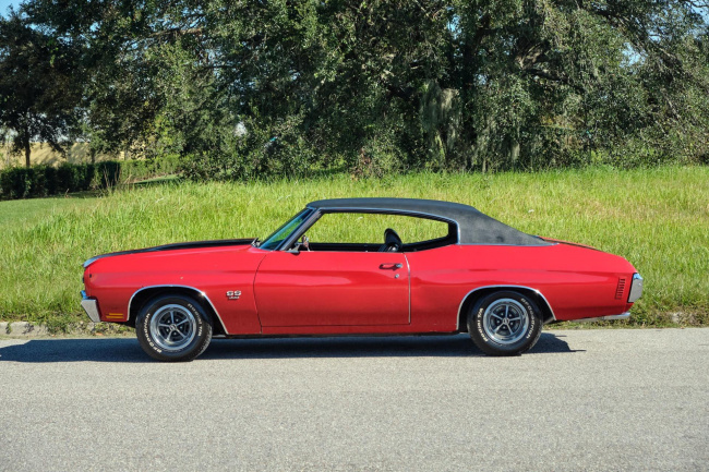 handpicked, muscle, american, news, newsletter, sports, classic, client, modern classic, europe, features, luxury, trucks, celebrity, off-road, exotic, asian, german, this survivor, one-owner chevelle ss 396 has only 27k-miles