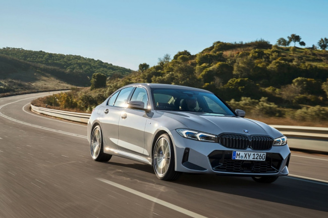 bmw 3 series, cars, what is the base 2023 bmw 3 series price?