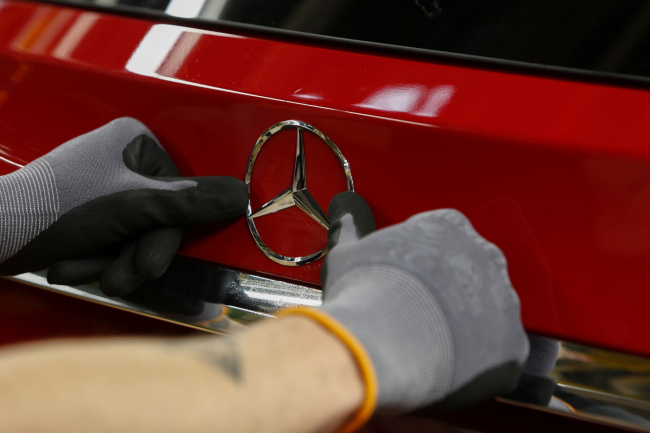 consumer reports, luxury cars, reliability, the least reliable car brand of 2022 is a luxury automaker, according to consumer reports