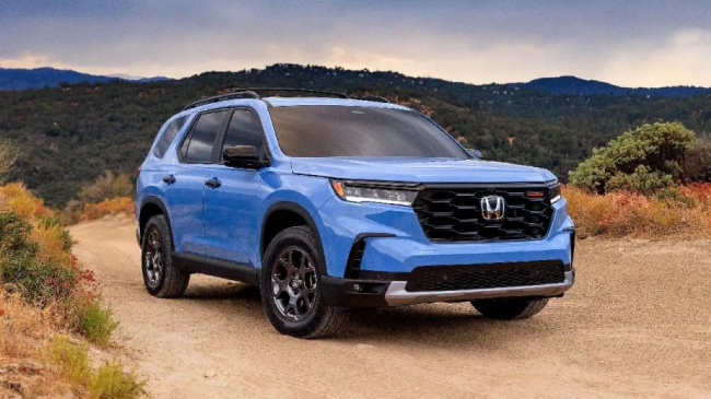 honda, pilot, small midsize and large suv models, 3 things to love about the 2023 honda pilot