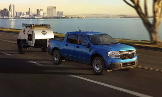 ford, maverick, trucks, 1 ford small truck offers the best value of 2023, cars.com says