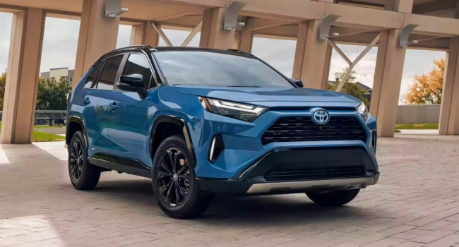 rav4, small midsize and large suv models, toyota, only 1 2023 toyota rav4 trim is worth buying