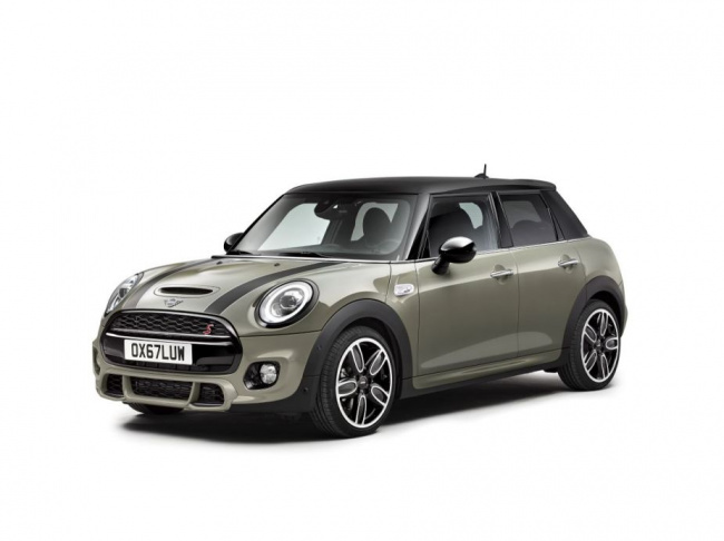 convertible, mini, subcompact, 4 things u.s. news doesn’t like about the 2022 mini cooper