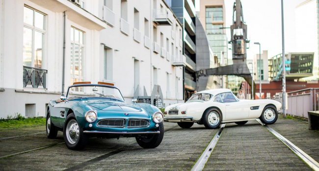 Go on the ultimate road trip for four in this pair of BMW 507 Roadsters