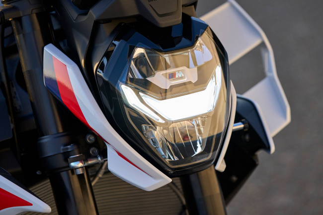 LED lighting is used all around with nice attention to detail like this M logo in the headlight nacelle.