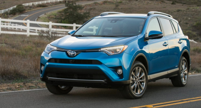 rav4, small midsize and large suv models, toyota, 3 most common toyota rav4 problems reported by hundreds of real owners