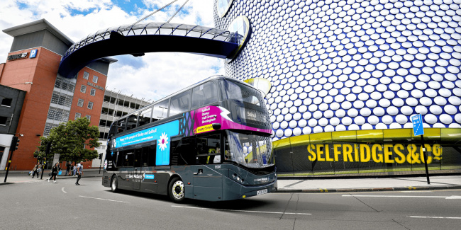 electric buses, england, national express, public transport, west midlands, national express to procure 300 electric buses for west midlands