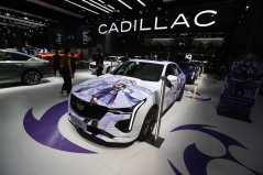 cadillac, historic cars, luxury cars, the meaning behind the cadillac logo has never changed