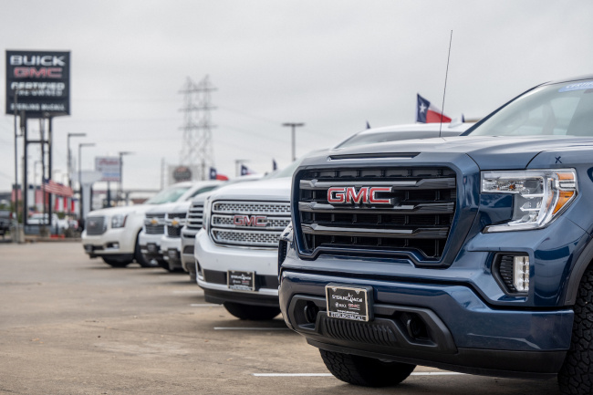 f-150, silverado, trucks, is the pickup truck with the lowest 2023 msrp actually the cheapest to buy?