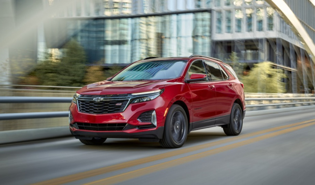 chevrolet, equinox, the 2023 chevy equinox needs to fix 1 significant issue