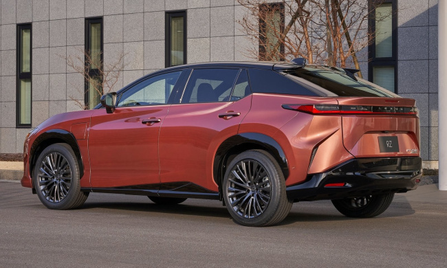 lexus debuting infrared radiant heating technology with new rz suv